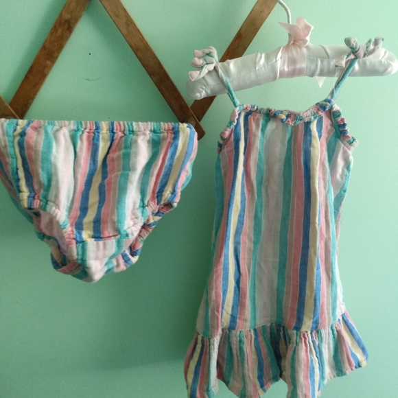 Dress - Picture 1 of 1